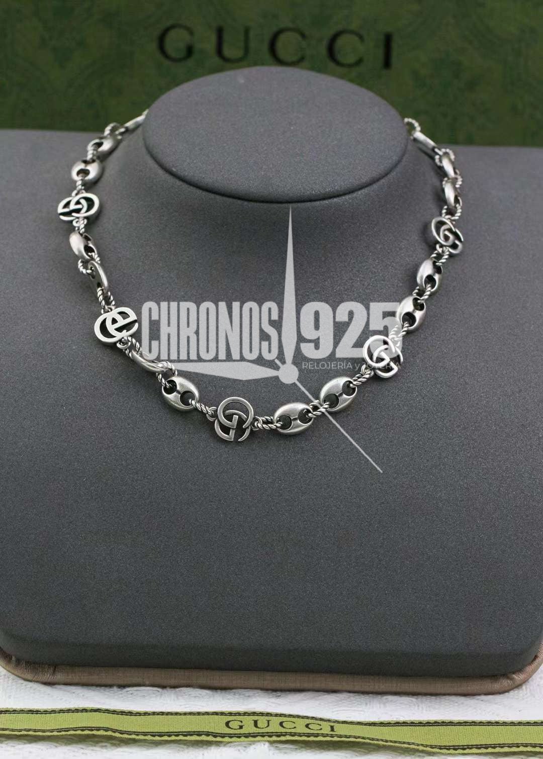 Collar Gucci