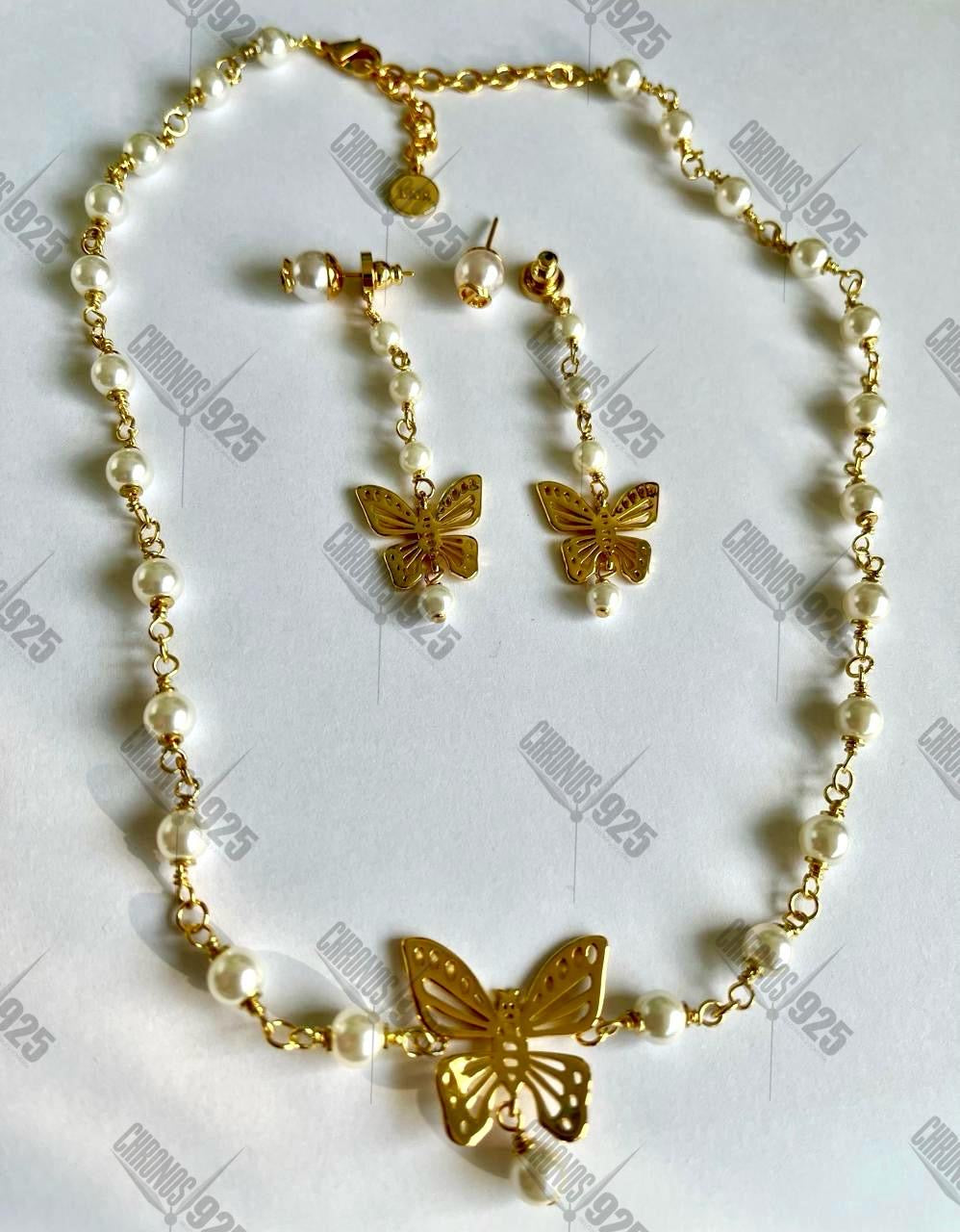 Collar y aretes CD