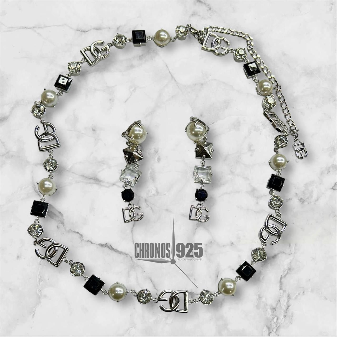 Collar y pendientes D&G
