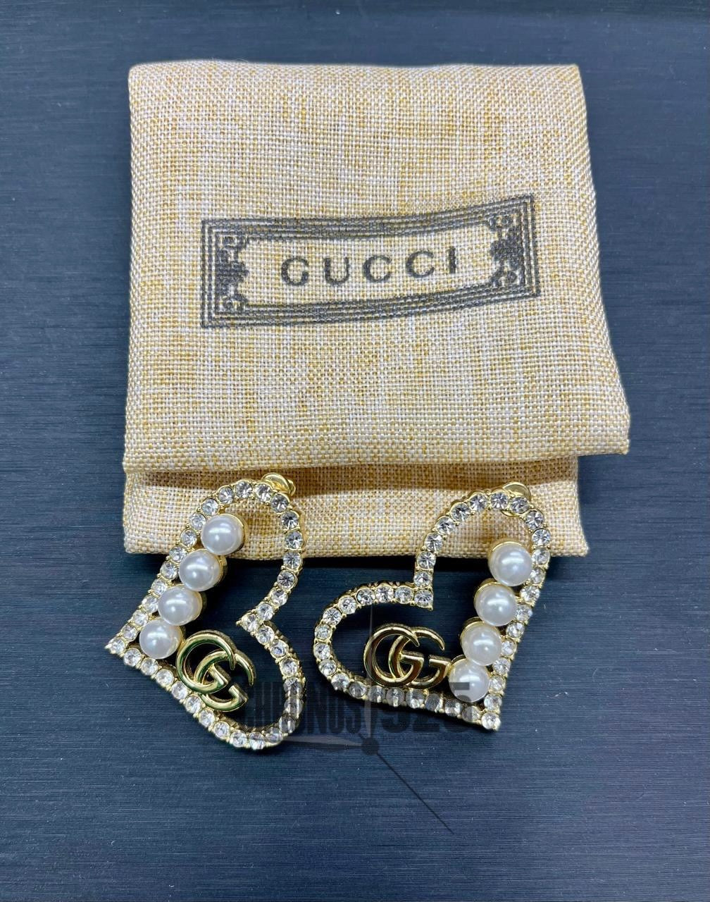 ARETES GUCCI