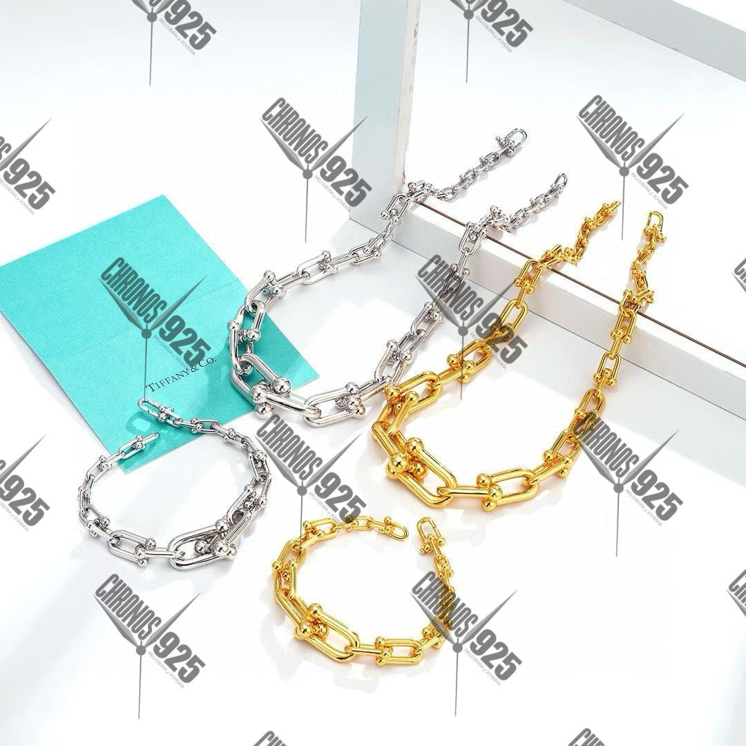 Set Tiffany harware