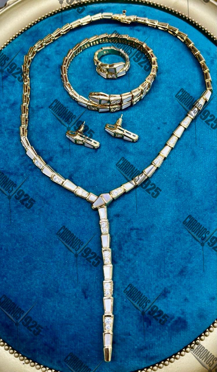 SET BULGARI